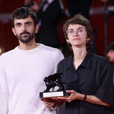 Yuval Abraham et Rachel Szor recevant le Prix spécial du Jury. (Crédits: Stephane Cardinale - Corbis/Corbis via Getty Images)