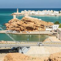 Oman : la crique Al Ayjah - Dr. Thomas Liptak, CC BY-SA 4.0 , via Wikimedia Commons